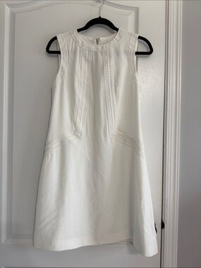 Ted Baker London White Sleeveless Lace-Trim Shift Dress